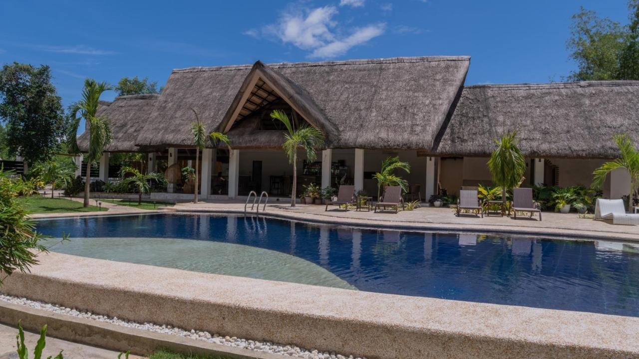 The Mayana Resort Dauis Buitenkant foto