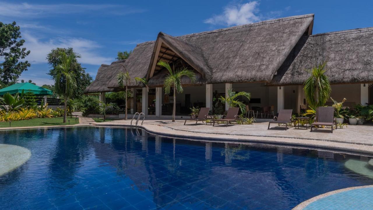 The Mayana Resort Dauis Buitenkant foto